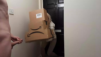 A man masturbating encounters an Amazon delivery woman who chooses to assist him in ejaculating